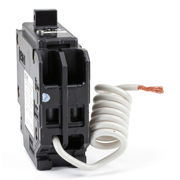 CUTLER HAMMER GFCI Circuit Breaker 20A Single Pole Pigtail Neutral UL-6